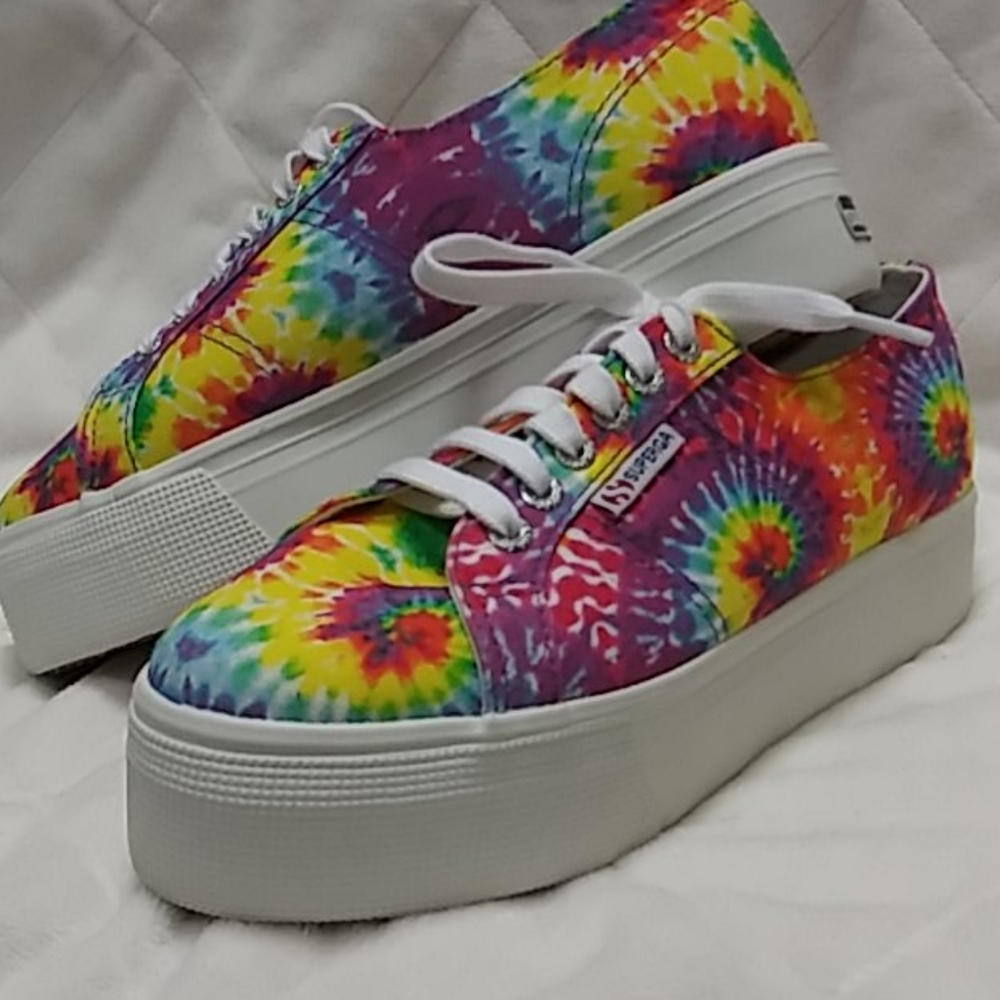 Superga Tie Dye platform canvas sneaker Size 8 - Picture 3 of 7